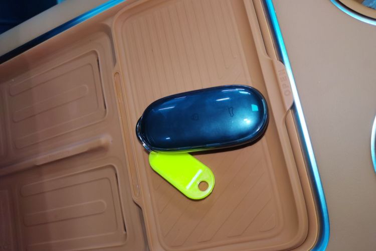 Used Li Auto L8 2023 Pro Model
