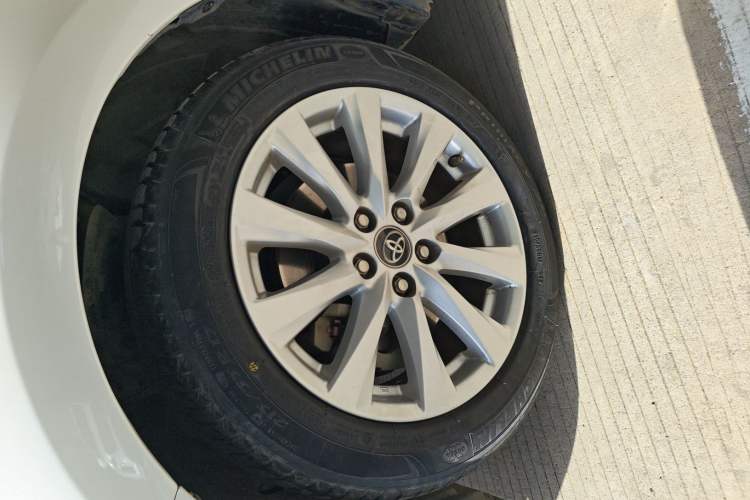 Used Toyota Camry 2018 2.0G Luxury Edition