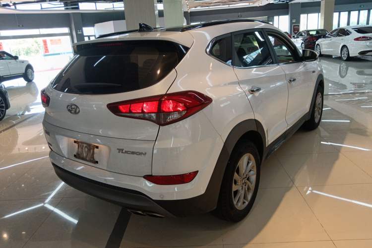 Used Hyundai Tucson 2015 1.6T Dual-Clutch Two-Wheel-Drive Smart Model
