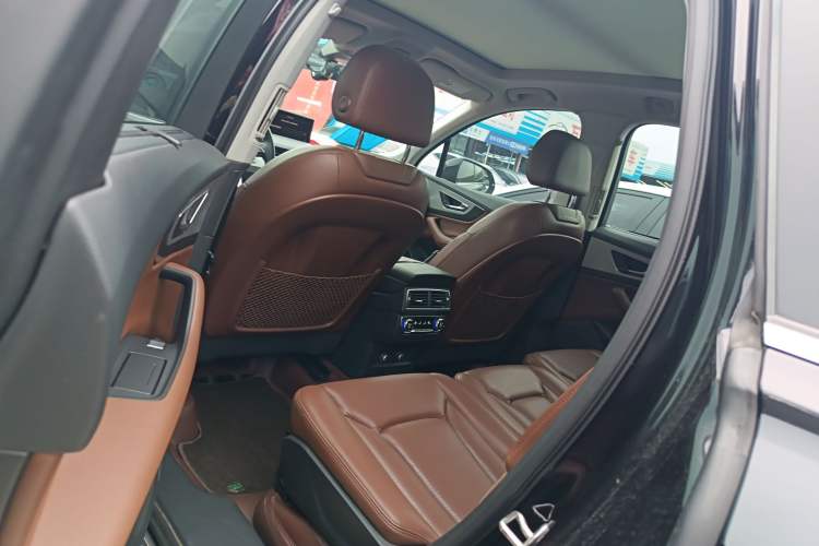 Used Audi Q7 2019 55 TFSI Technology Edition
