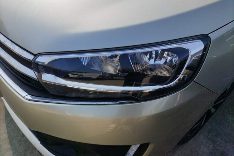 Used Citroen C4 Sega 2018 1.6L Manual Luxury Model
