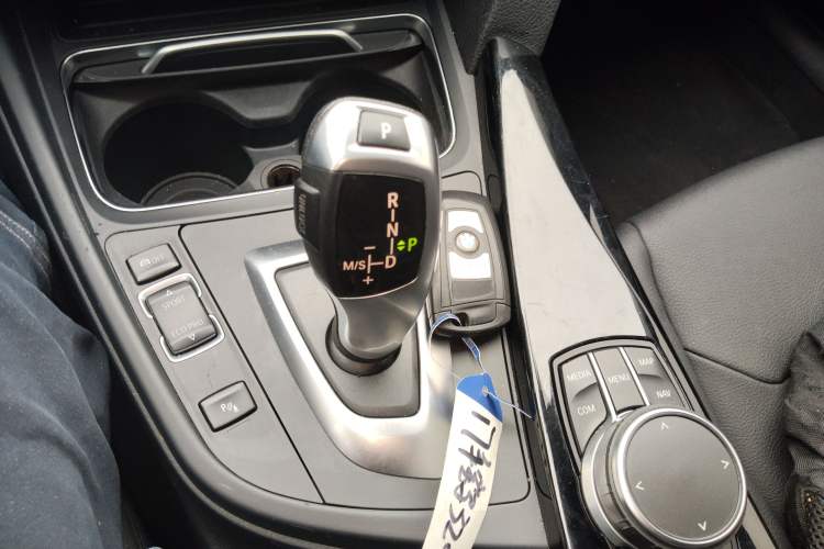 Used BMW 3 Series 2017 320Li Fashion Model
