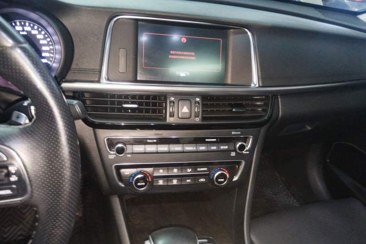 Used Kia K5 2016 1.6T Automatic LUX