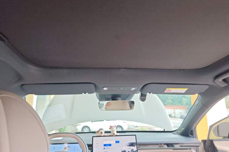 Used Lynk & Co Z20 2025 530 km Range Rear-Wheel Drive Pro
