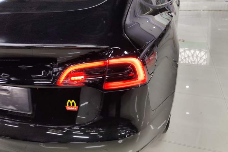 Used Tesla Model 3 2022 Rear-Wheel-Drive Version