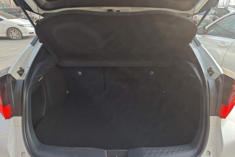 Used Toyota C-HR 2021 2.0L Luxury Edition
