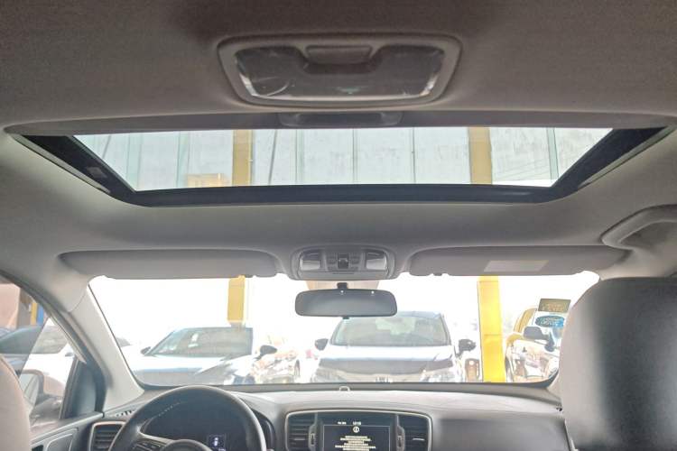 Used Kia KX5 2016 1.6T Automatic Two-Wheel Drive DLX
