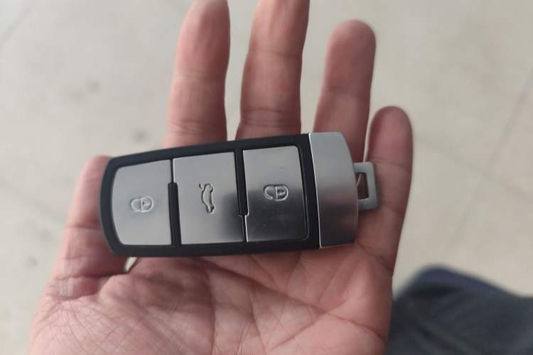 Used Volkswagen Magotan 2015 Facelift 1.8TSI Luxury Model
