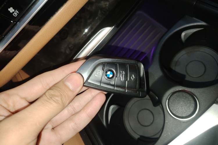 Used BMW 5 Series 2022 525Li Luxury Package
