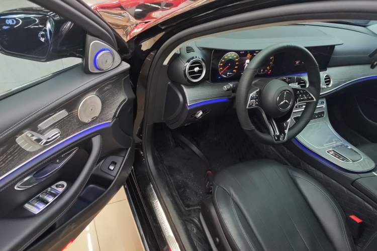 Used Mercedes-Benz E-Class 2021 Restyled E 300 L Luxury Edition
