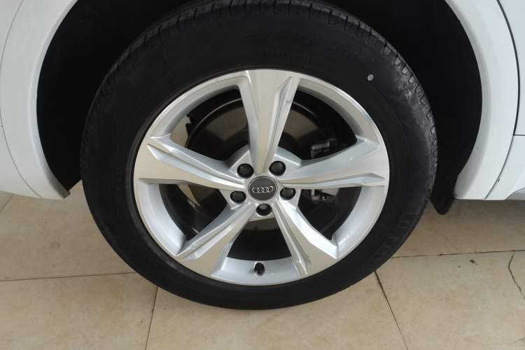 Used Audi Q5L 2020 Revised 40 TFSI Prestige Edition