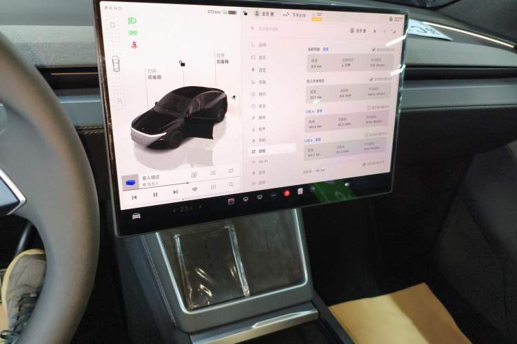 Used Tesla Model Y 2026 Rear-Drive Model