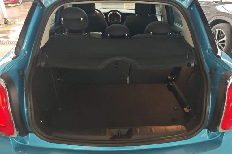 Used MINI MINI 2016 1.5T COOPER Five-Door Edition
