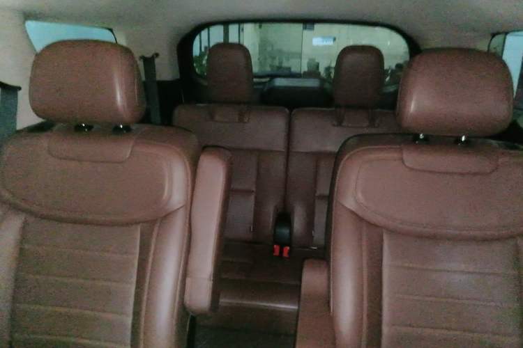 Used Ford Explorer 2023 EcoBoost 285 4x4 Trend Plus Edition 6 Seats
