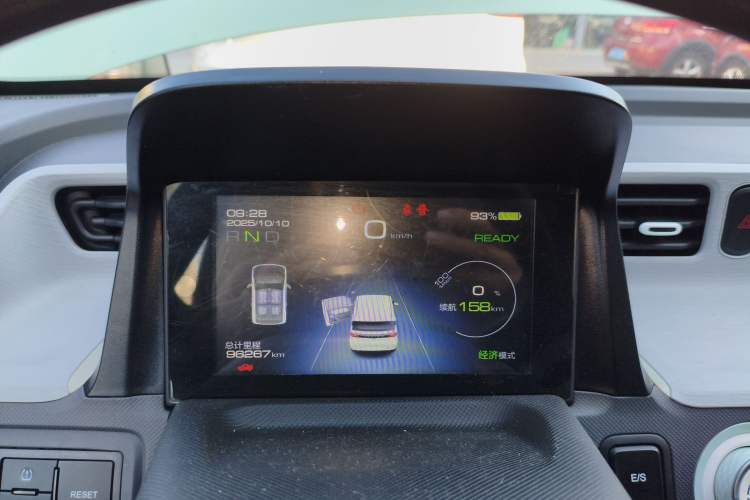 Used Wuling Hongguang MINIEV 2021 Macaron Premium Model – Lithium Iron Phosphate