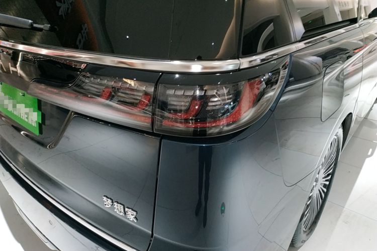 Used VOYAH Dream 2025 PHEV Four-Wheel-Drive Flagship Kunpeng Edition