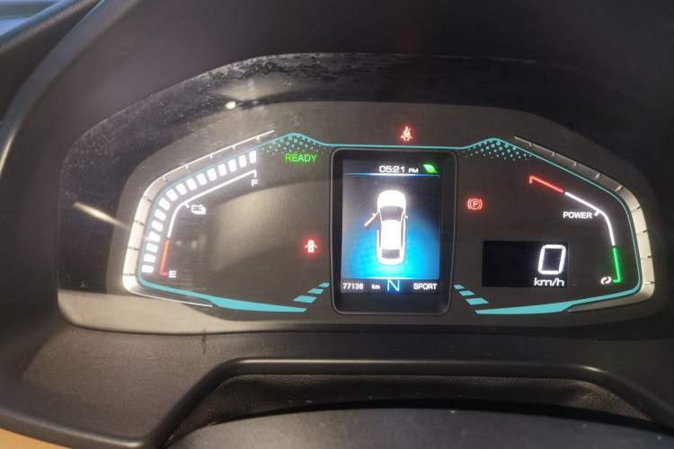 Used ORA iQ 2018 High-Range Version Smart Connectivity Model