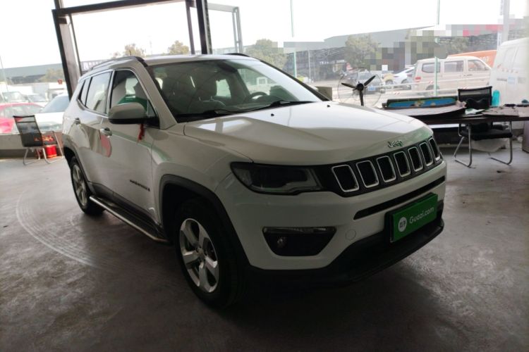 Used  Compass 2017 200T Automatic Family Edition