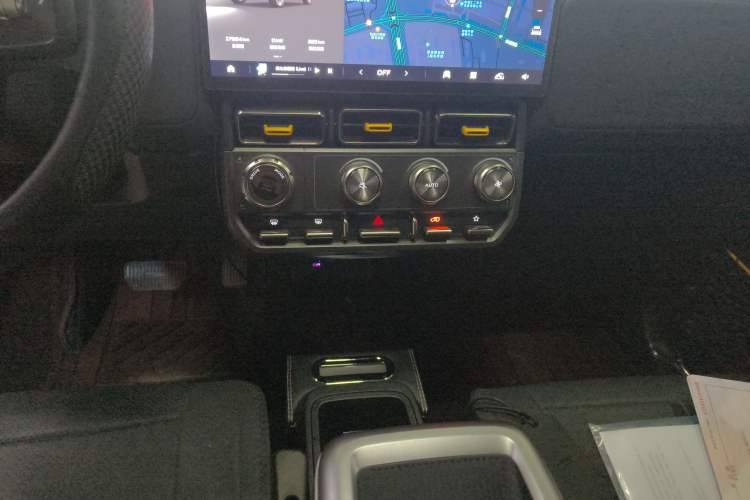 Used iCAR V23 2025 401 Two-Wheel Drive Advanced Edition
