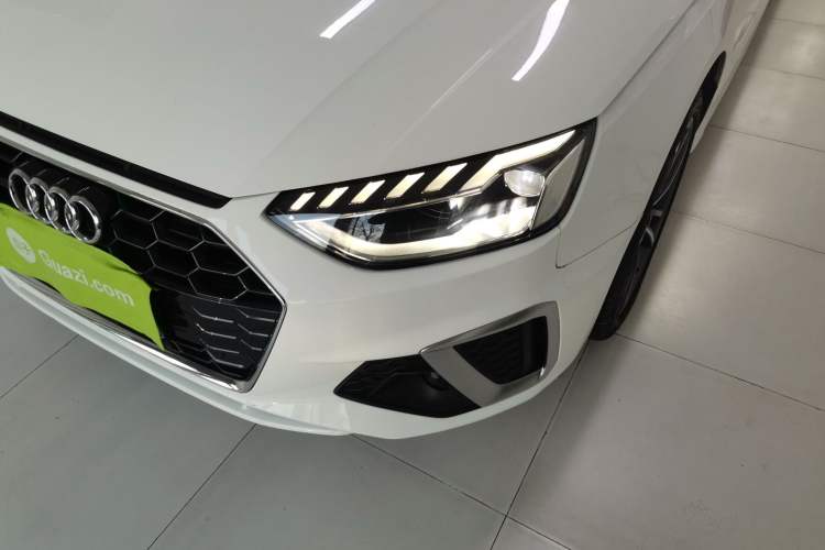 Used Audi A4L 2022 40 TFSI Fashion Dynamic Model
