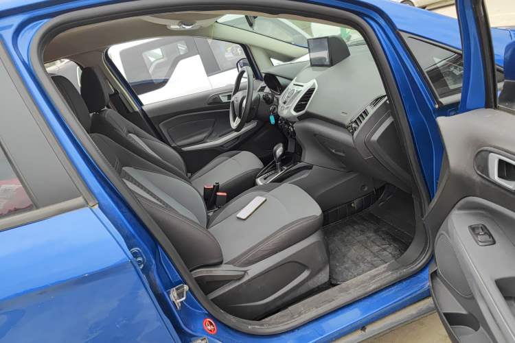 Used Ford EcoSport 2013 1.5L Automatic Fashion Model