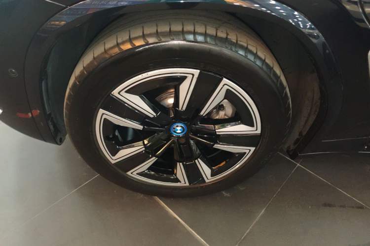 Used BMW iX3 2022 Leading Model