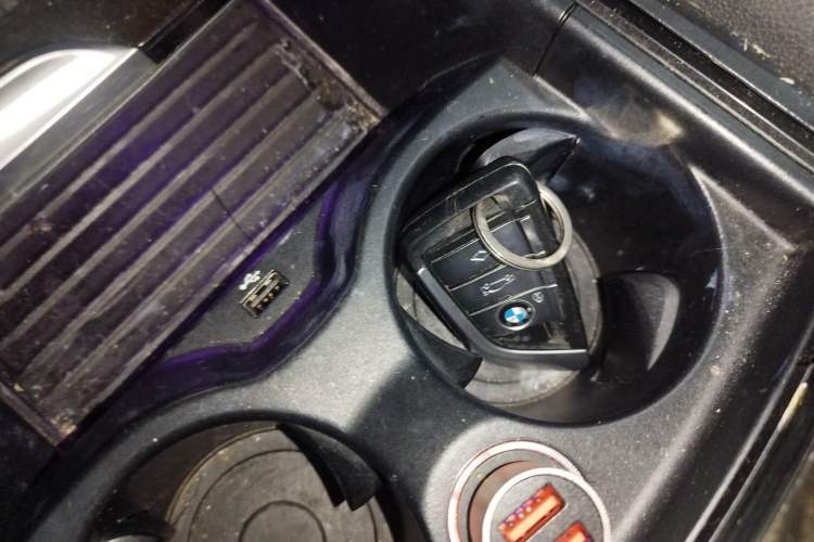 Used BMW 5 Series 2018 Restyled 530Li Leading Edition M Sport Package
