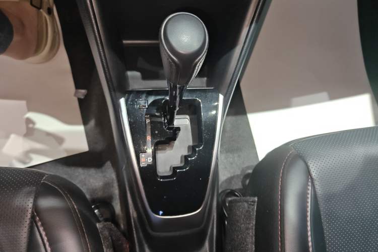 Used Toyota YARiS L 2021 1.5L CVT Luxury Edition
