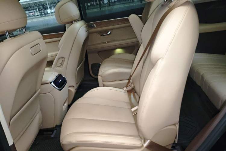 Used Hima AITO M7 2024 1.5T Intelligent Driving 4WD Pro Edition 6 Seats
