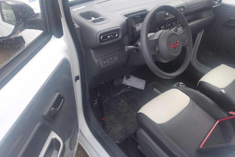 Used Wuling Zhiguang New Energy 
