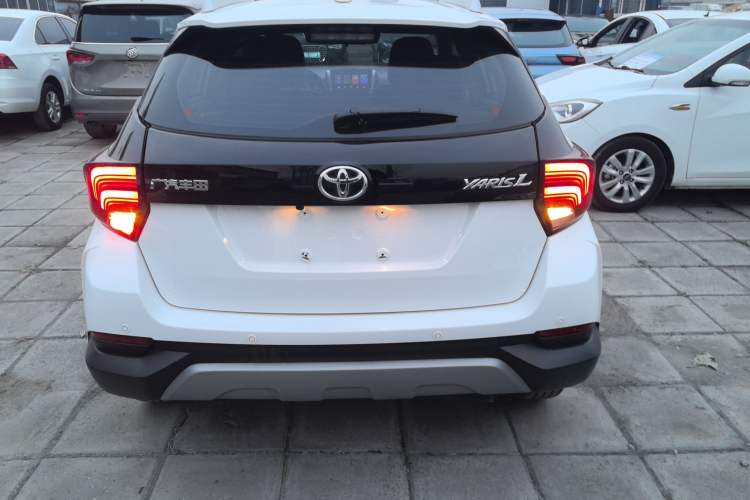 TDK.VehicleDetails.img