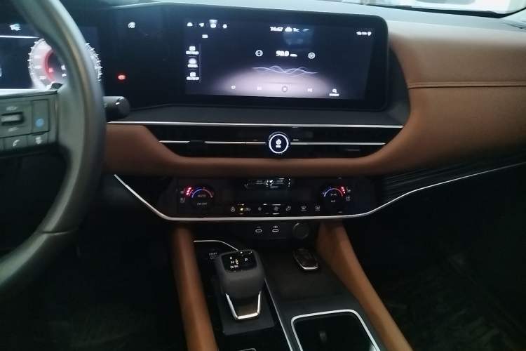 Used Nissan Terra 2024 380 VC-TURBO Four-Wheel Drive Prestige Edition 6 Seats
