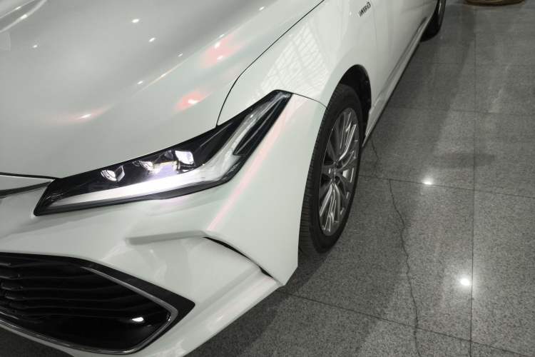 Used Toyota Avalon 2022 Dual-Engine 2.5L XLE Premium Edition
