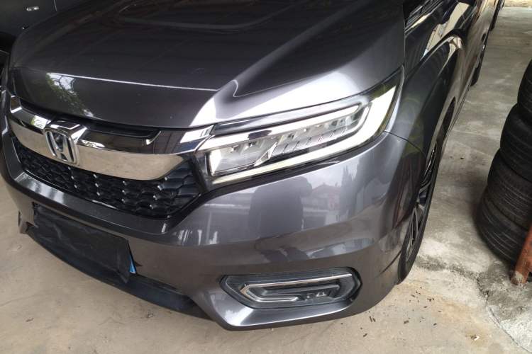 Used Honda Avancier 2017 240TURBO Two-Wheel Drive Premium Edition
