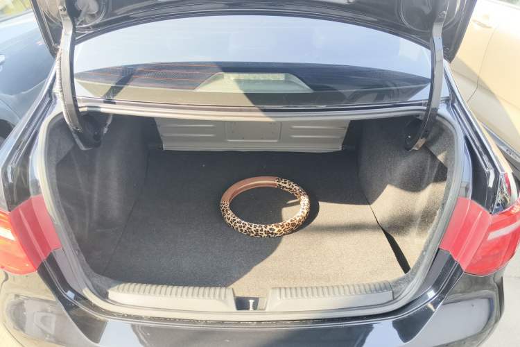 Used Volkswagen Jetta 2013 1.6L Automatic Luxury Model