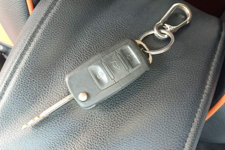 Used Buick Excelle 2015 1.5L Manual Classic Trim
