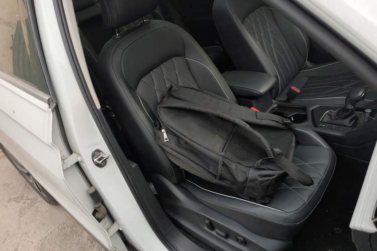 Used Volkswagen Tiguan L 2024 300TSI Automatic Two-Wheel Drive Smart Edition
