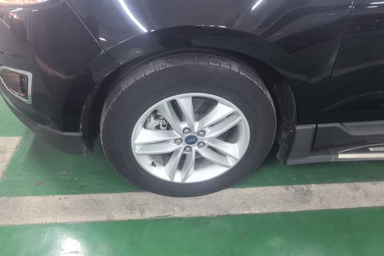 Used Ford Edge 2018 Facelifted EcoBoost 245 Two-Wheel-Drive Platinum Edition 5 Seats China V Emission Standard
