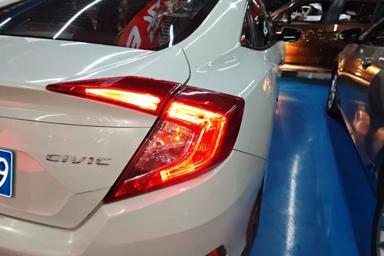 Used Honda Civic 2019 180TURBO CVT Shangdong Edition China V
