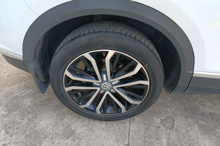 Used Volkswagen T-ROC 2019 280TSI DSG Two-Wheel Drive Comfort Version China VI Standard
