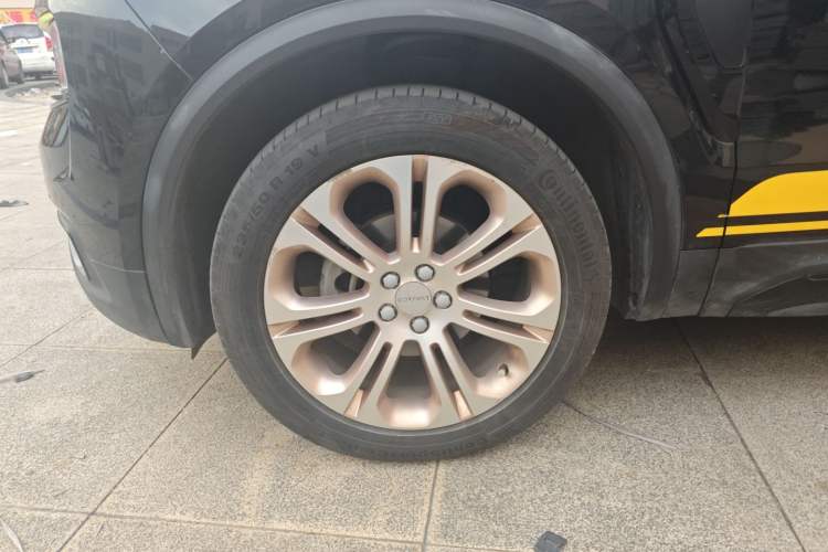 Used Lynk & Co 01 2017 2.0T Two-Wheel Drive Pro Edition
