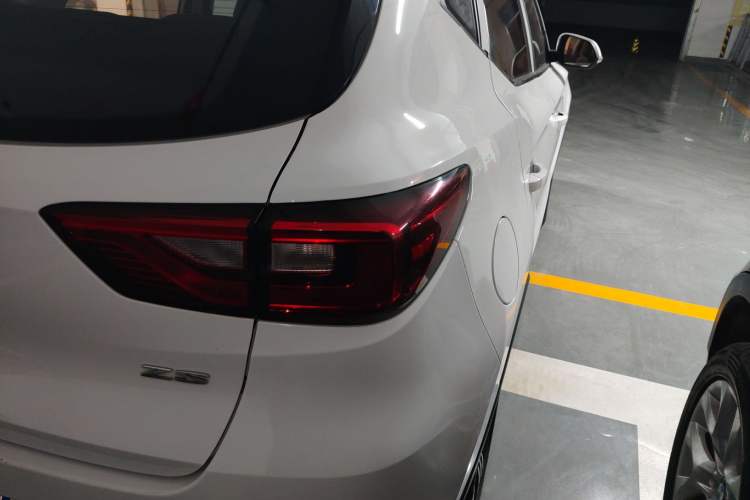 Used MG ZS 2018 1.5L Automatic Luxury Edition China V Standard
