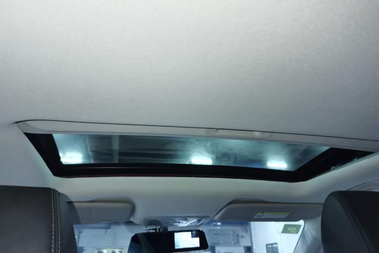 Used Dongfeng Aeolus Yixuan 2020 230T Automatic Advanced Edition
