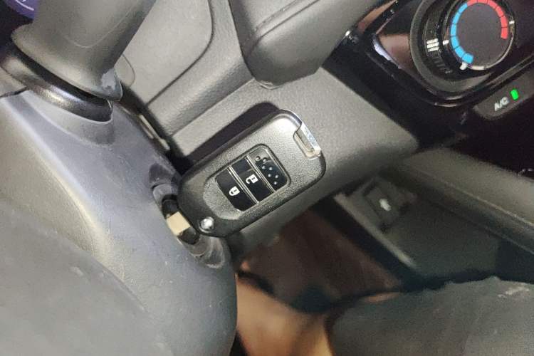 Used Honda Vezel 2017 1.5L CVT 2WD Comfort Model
