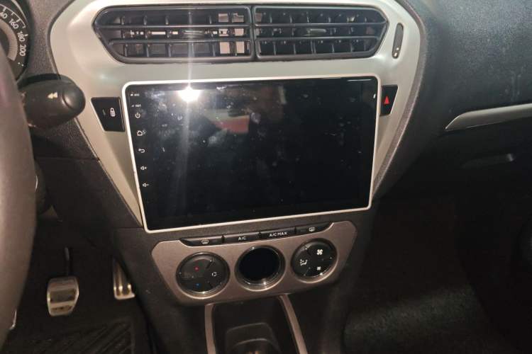 Used Peugeot 301 2014 1.6L Manual Luxury Edition