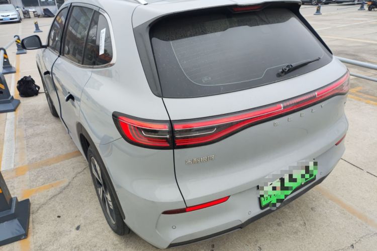 Used  E5 2024 530km Starship Edition
