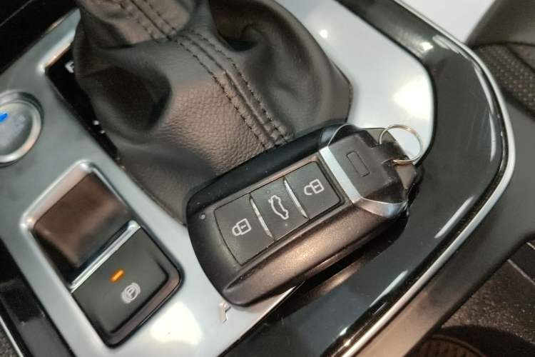 Used Dongfeng Aeolus Yixuan 2020 230T Automatic Cool Track Edition
