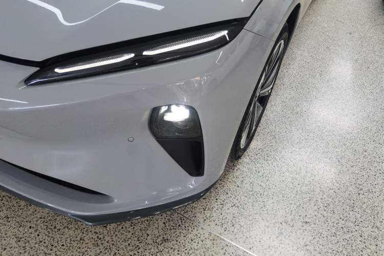 Used Nio ET5T 2024 75kWh Touring