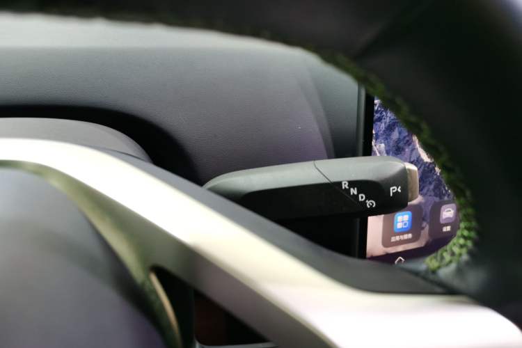 Used  07 2024 Max Extended-Range Edition