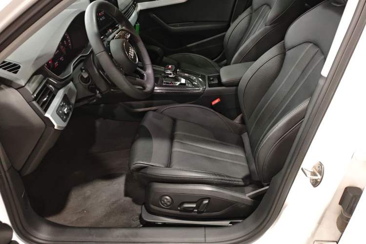 Used Audi A4L 2020 40 TFSI Fashion Dynamic Model
